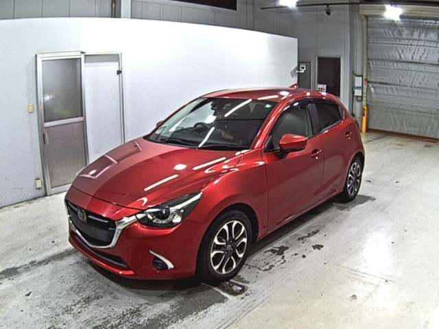 MAZDA DEMIO 2017