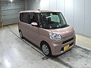 DAIHATSU TANTO 2018