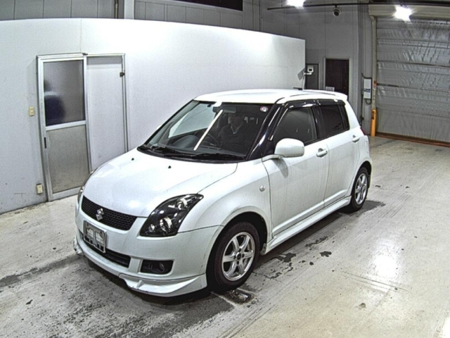 SUZUKI SWIFT 2010