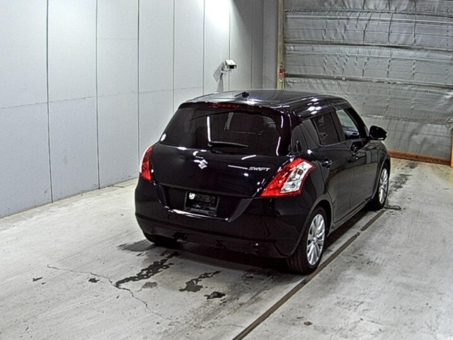SUZUKI SWIFT 2011