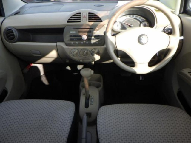 SUZUKI ALTO 2010