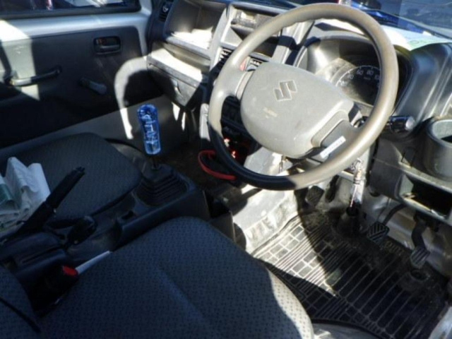 SUZUKI CARRY TRUCK 2015