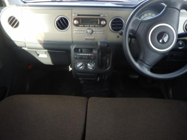 SUZUKI ALTO LAPIN 2012