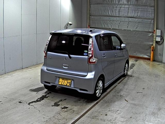 MITSUBISHI EK CUSTOM 2016