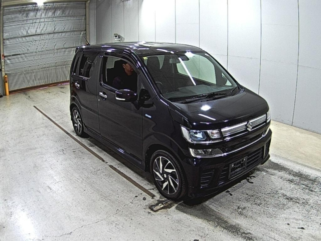 SUZUKI WAGON R 2018
