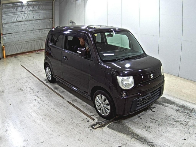 SUZUKI MRWAGON 2014