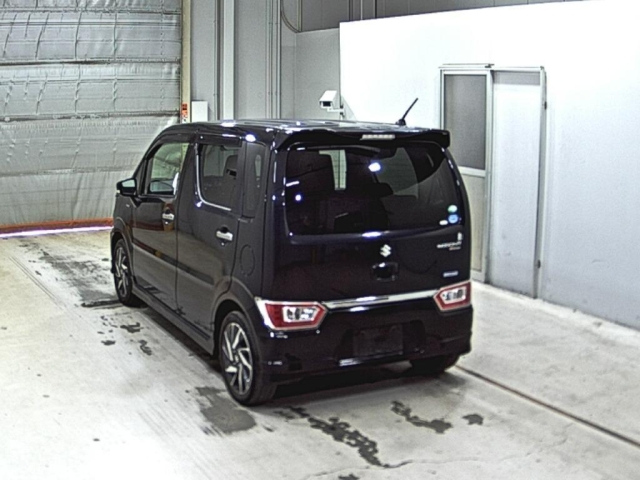 SUZUKI WAGON R 2018