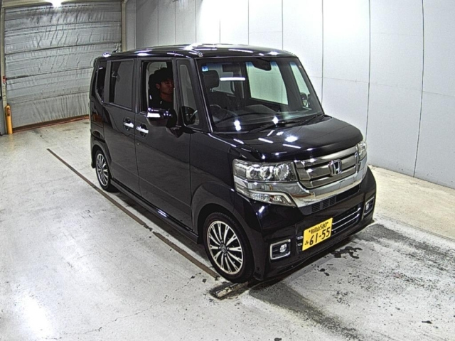 HONDA N BOX 2015