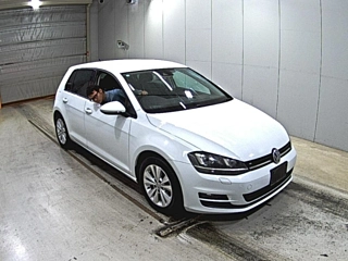 VOLKSWAGEN GOLF 2016