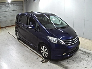 HONDA FREED 2010