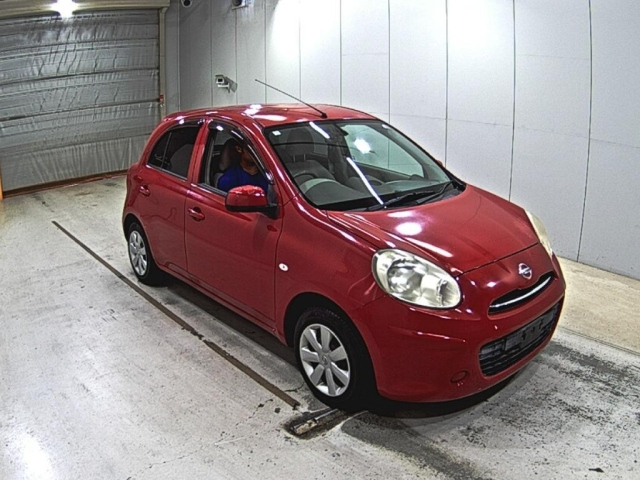 NISSAN MARCH 2010