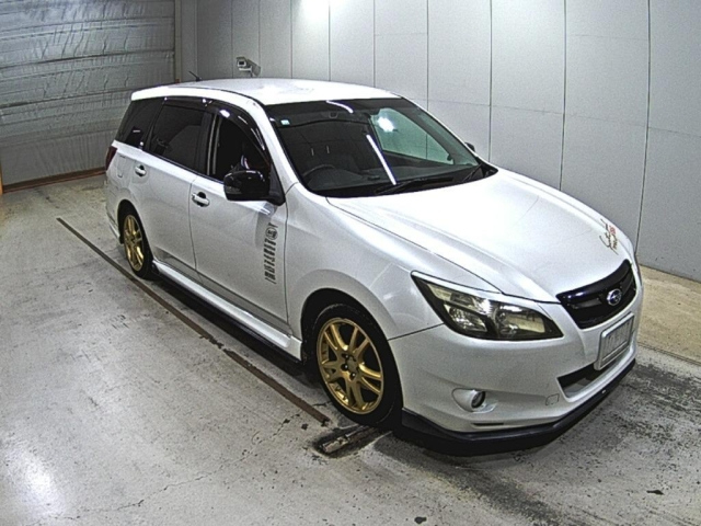 SUBARU EXIGA 2012