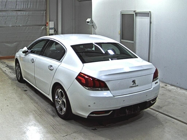 PEUGEOT 508 2015