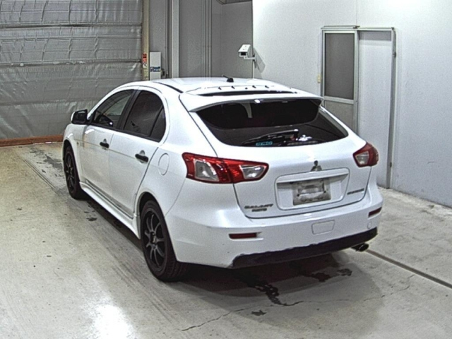 MITSUBISHI GALANT FORTIS 2009