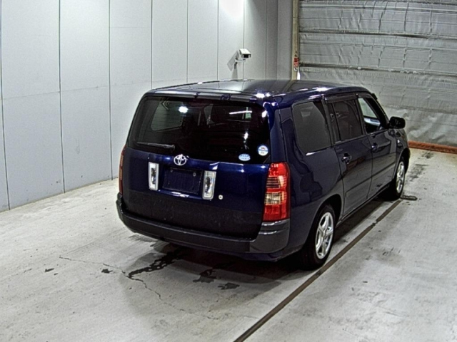 TOYOTA SUCCEED 2009