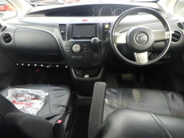 MAZDA BIANTE 2010
