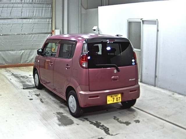 SUZUKI MRWAGON 2011