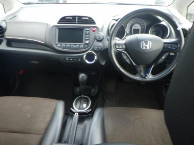 HONDA FIT SHUTTLE 2012
