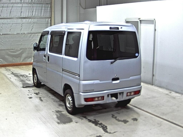 MITSUBISHI MINICAB VAN 2013