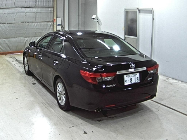 TOYOTA MARK X 2013