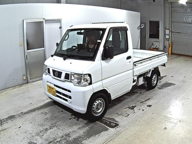 NISSAN CLIPPER TRUCK 2012