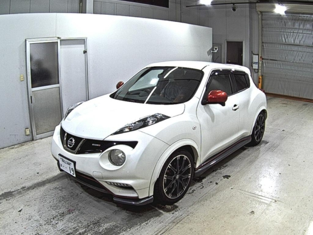 NISSAN JUKE 2013