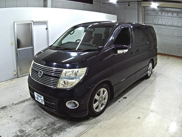 NISSAN ELGRAND 2009