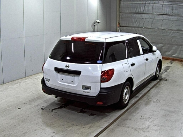 NISSAN AD 2020