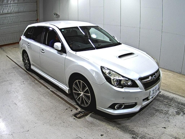SUBARU LEGACY 2012