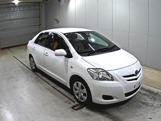 TOYOTA BELTA 2008