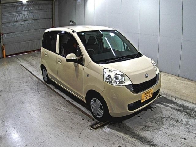HONDA LIFE 2009