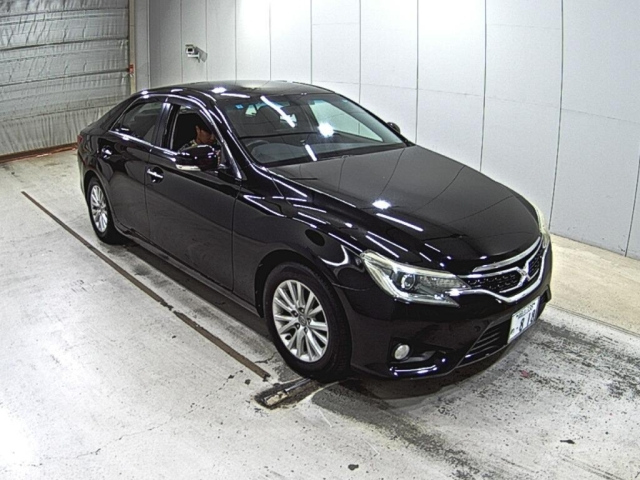 TOYOTA MARK X 2013