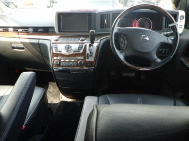 NISSAN ELGRAND 2009