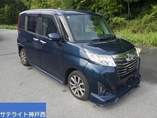 TOYOTA ROOMY 2018