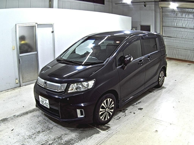 HONDA FREED 2014