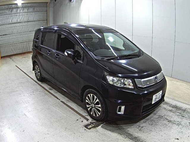 HONDA FREED 2014