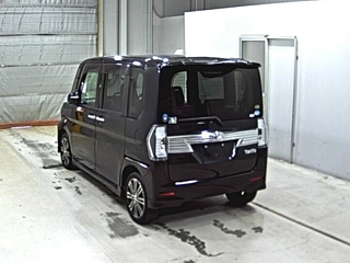 DAIHATSU TANTO 2016