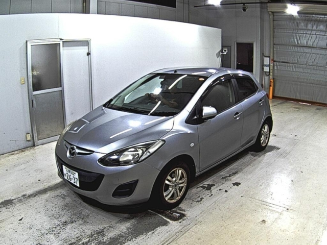 MAZDA DEMIO 2012