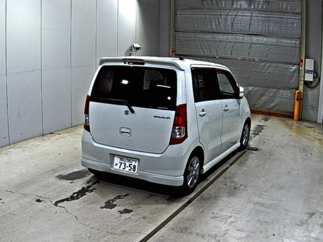 SUZUKI WAGON R 2011