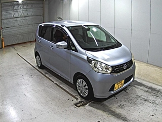 NISSAN DAYZ 2013