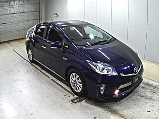 TOYOTA PRIUS PHV 2014