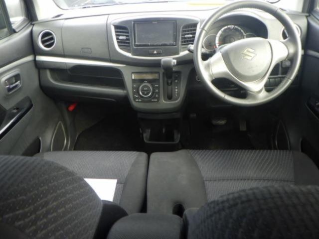 SUZUKI WAGON R 2013