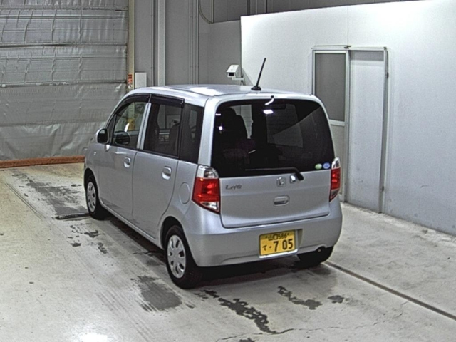 HONDA LIFE 2011