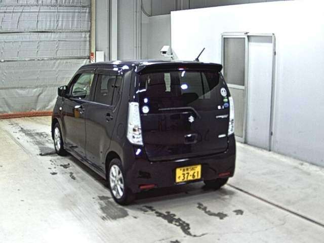 SUZUKI WAGON R 2013