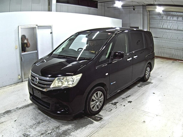 NISSAN SERENA 2012