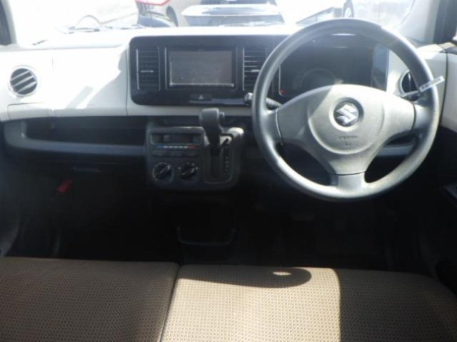 SUZUKI MRWAGON 2013