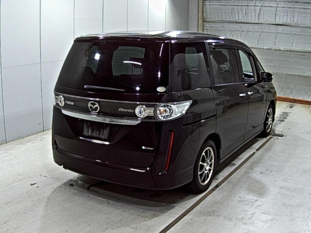 MAZDA BIANTE 2012