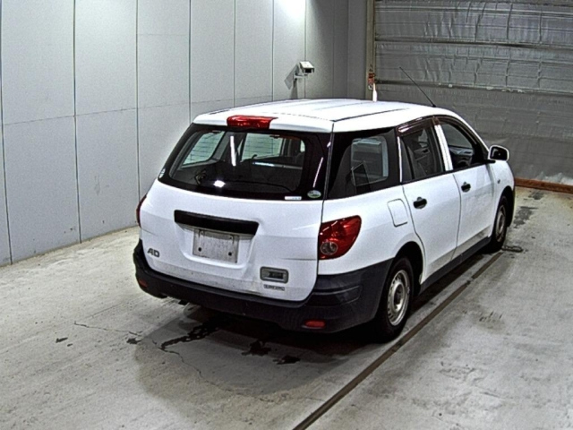 NISSAN AD 2011
