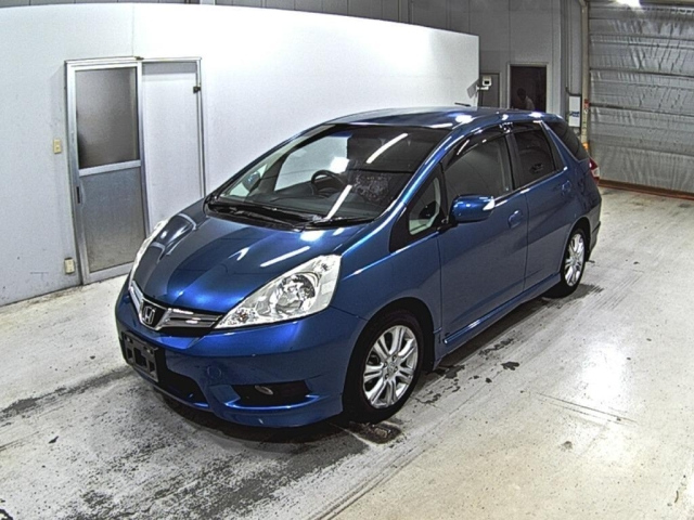 HONDA FIT SHUTTLE 2011