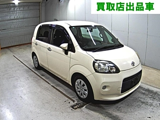 TOYOTA PORTE 2012